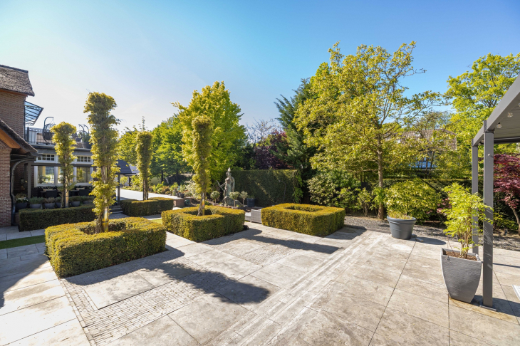115©THOMAS_BITTERA_SCHREURS_WILHELMSHOFALLEE_190_KREFELD_30042026