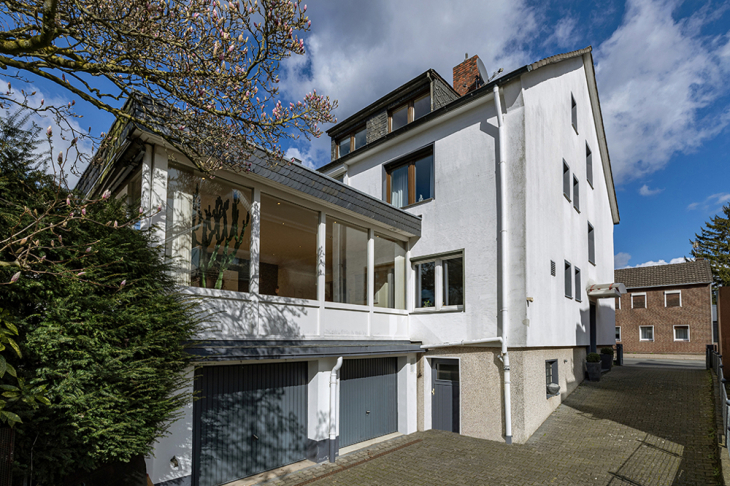 Mehrfamilienhaus in Krefeld / Oppum