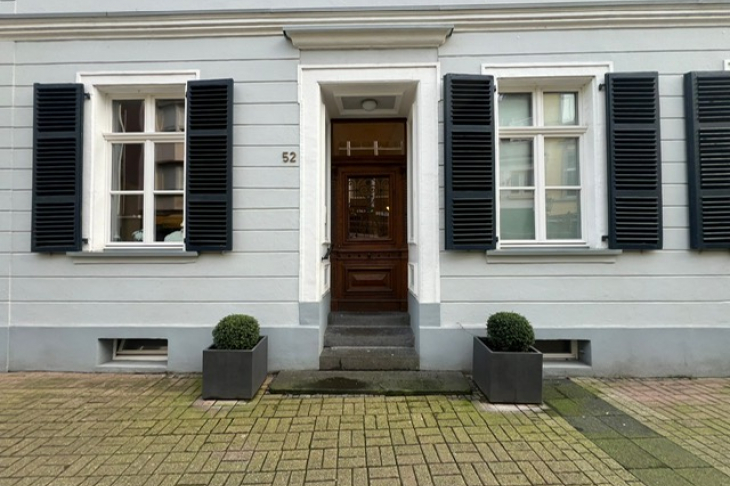 Dachgeschosswohnung in Krefeld / Uerdingen