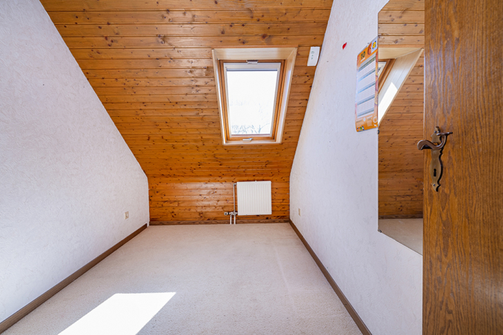 Ankleidezimmer / Büro