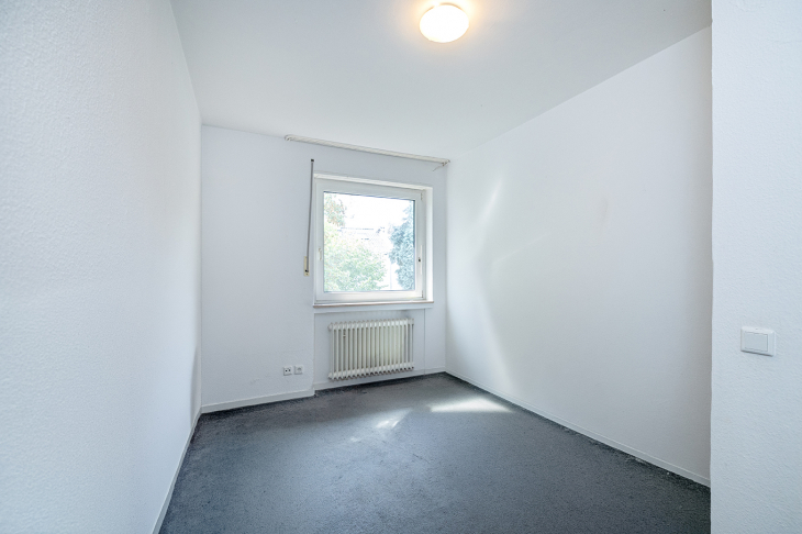 Arbeits- / Ankleidezimmer