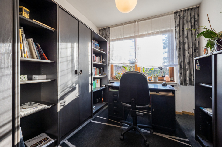 Arbeitszimmer EG