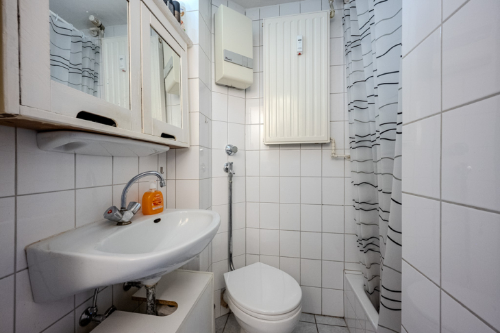 Bad - 1-Zimmer Wohnung