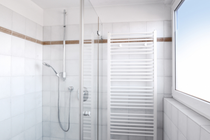 Bad mit Dusche