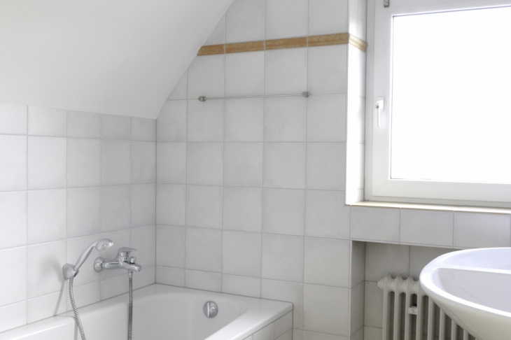 Bad mit Wanne