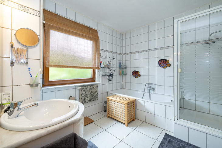 Badezimmer Erdgeschoss
