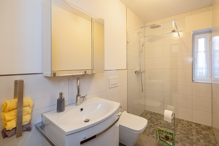 Badezimmer Erdgeschoss