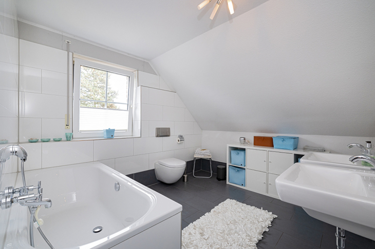 Badezimmer im 1. Obergeschoss