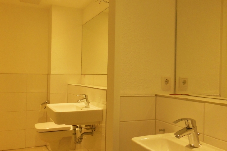 Badezimmer mit Gästebad