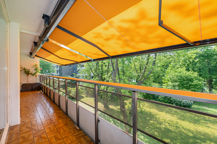 Balkon mit Blick ins Grüne