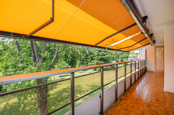Balkon mit Blick ins Grüne zum Kaiserpark