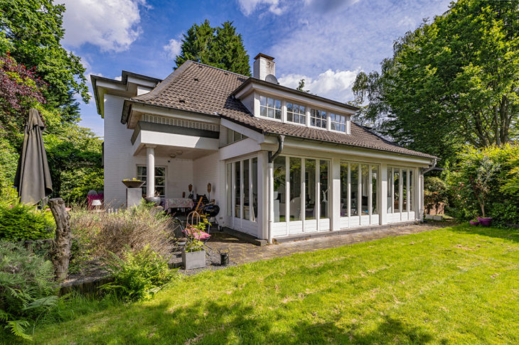 Bezaubernde Stadtwaldvilla