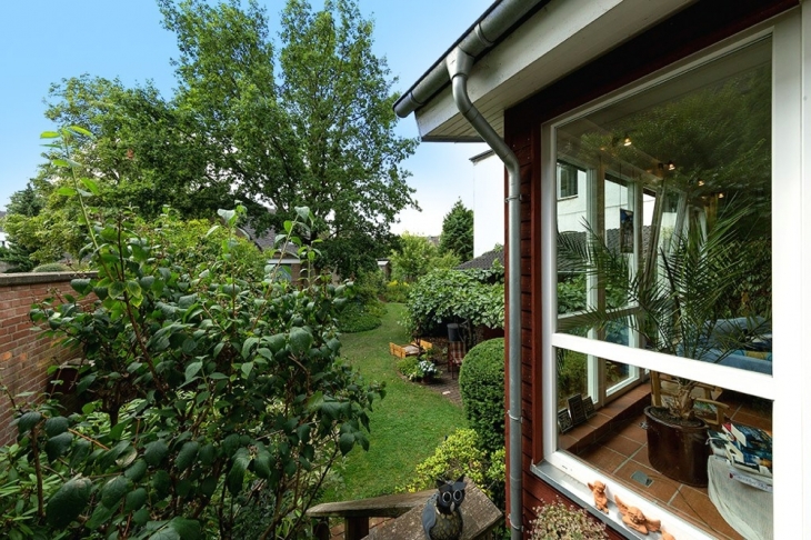 Blick auf das Gartengrundstück