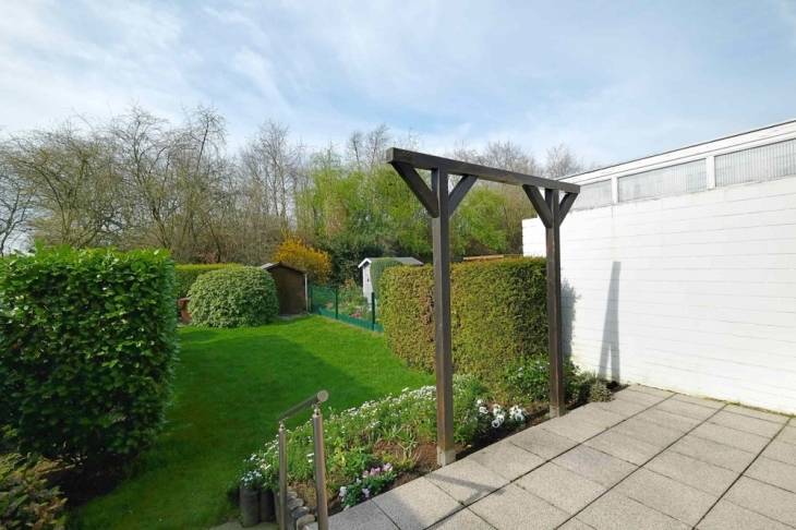 Blick über Terrasse