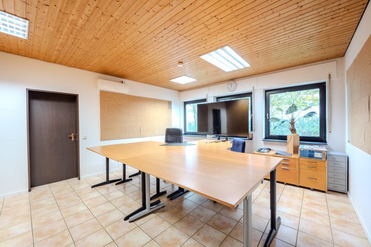 Büro 2