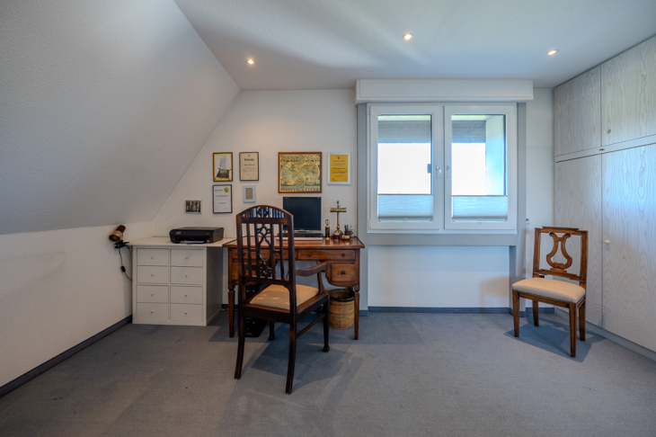 Büro oder SchlafzimmerDachgeschoss