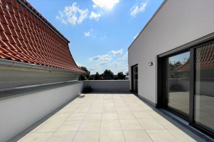 Dachterrasse, Blick nach Westen