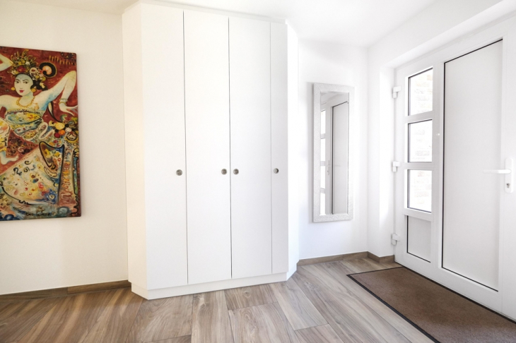 Dielenbereich mit Einbauschrank