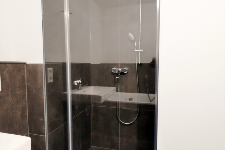 Dusche
