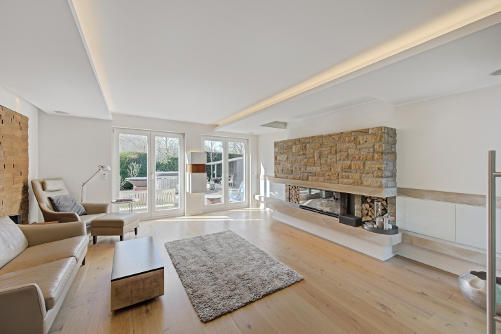 Edles Kamin-Wohnzimmer