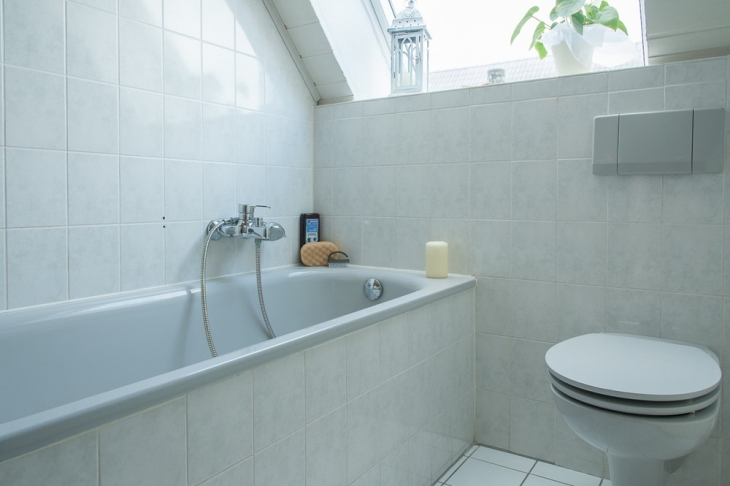 Einliegerwohnung Bad im OG