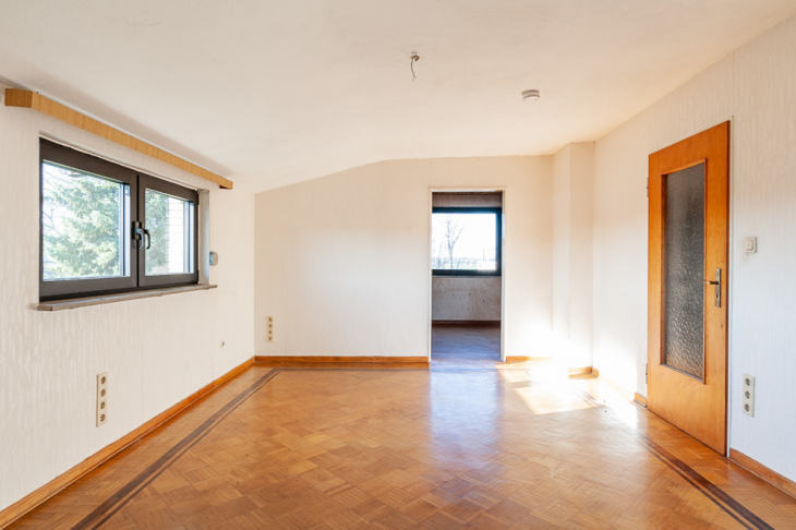 Elternschlafzimmer und Nebenraum