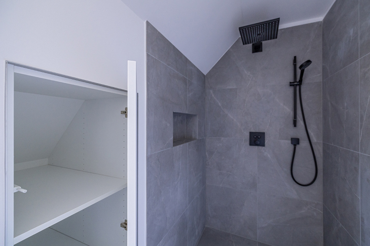 En Suite Bad_Masterbedroom
