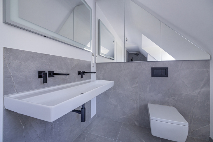En Suite Bad_Masterbedroom