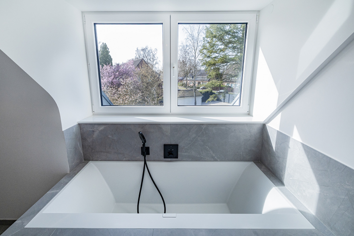 En Suite Bad_Masterbedroom