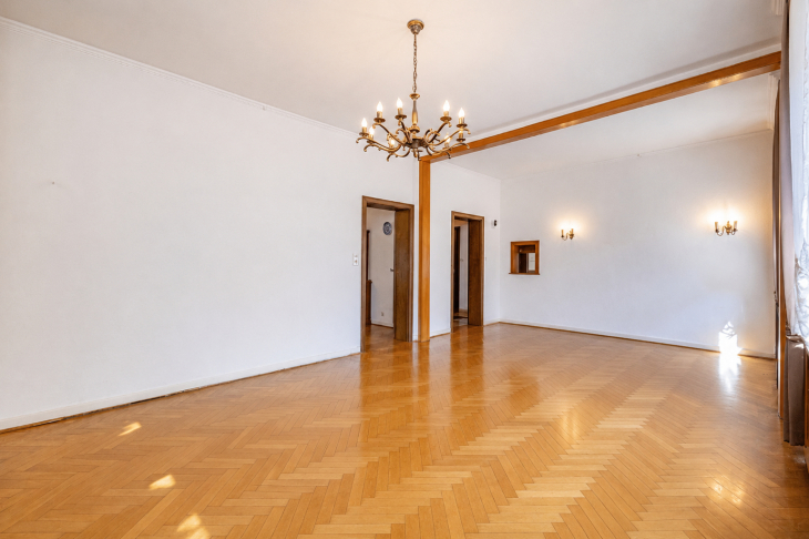 Esszimmer bzw. mögliche Küche