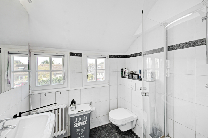 Gäste- und Kinderbad