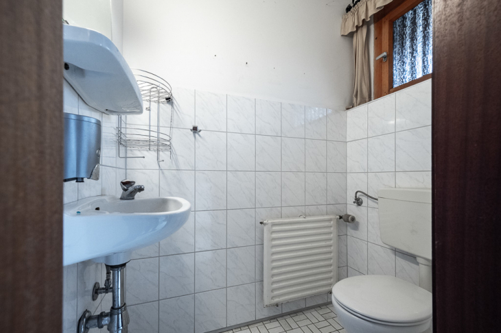 Gäste-WC EG