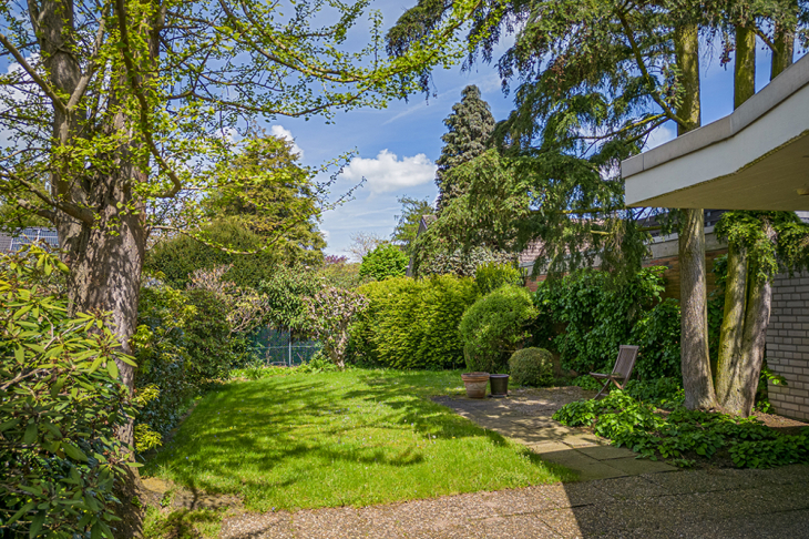 Garten ll gen Süd-West-Nord