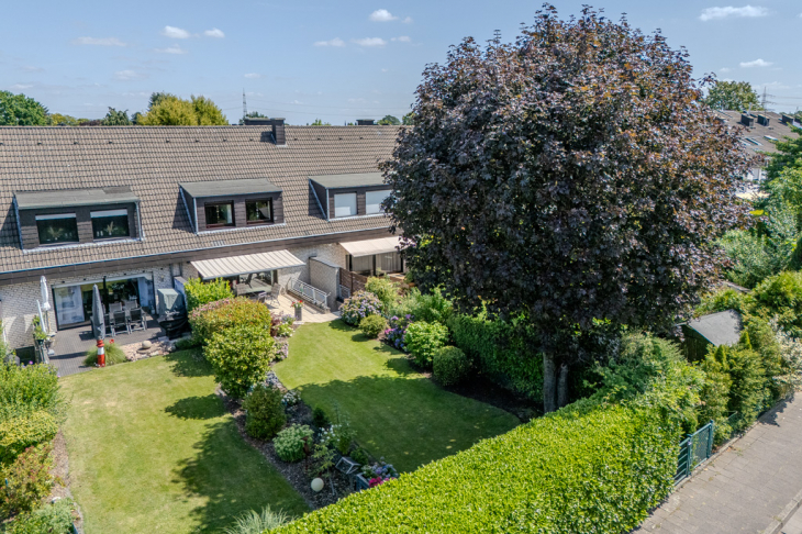 Garten von der Rückseite