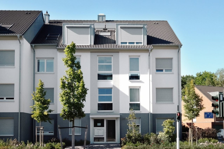 Gebäudeansicht Straßenseite