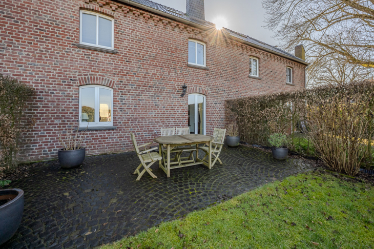 Gepflasterte Terrasse