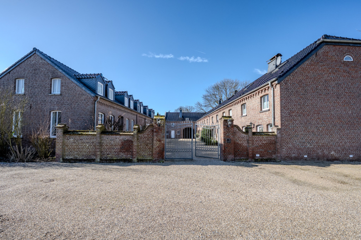 Geschütze Hofanlage 