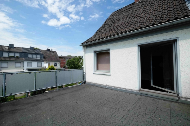 große Terrasse OG