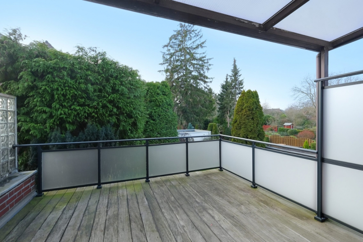 grosszügige Terrasse OG