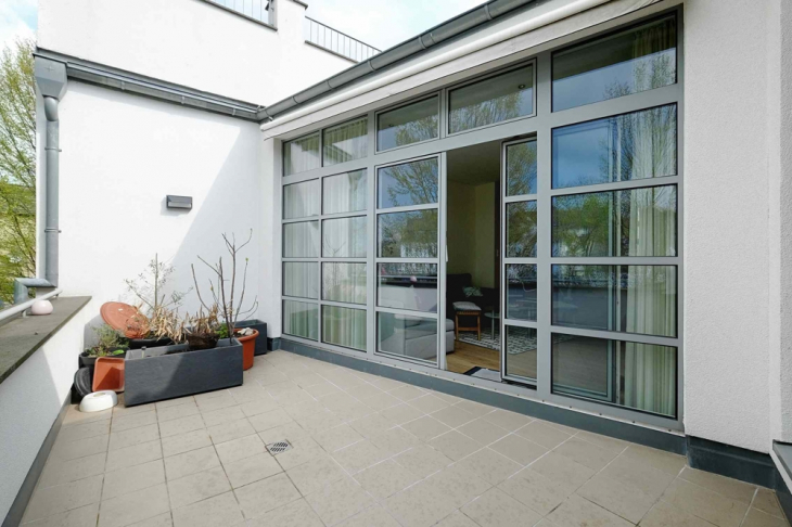 großzügiger Balkon