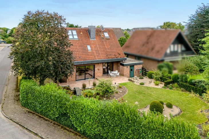 Einfamilienhaus in Krefeld / Traar
