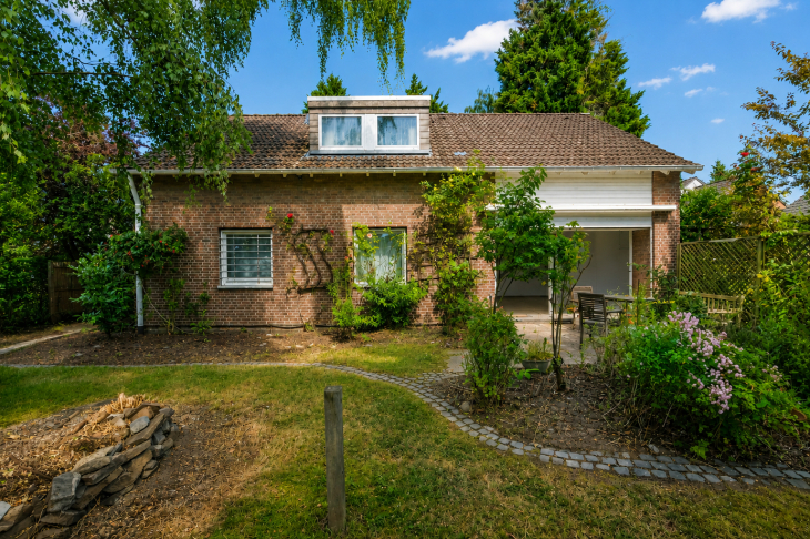 Hausansicht Gartenseite