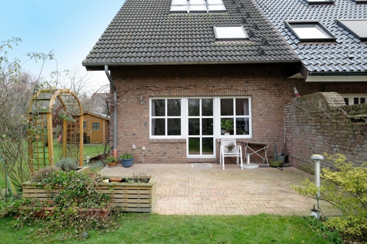 Hausansicht Gartenseite