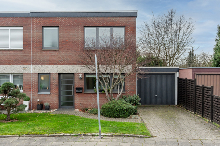Hausansicht Straße