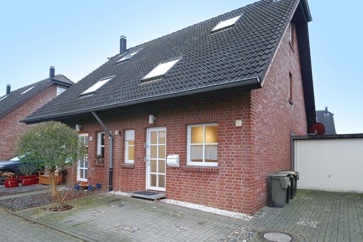 Hausansicht Vorderseite