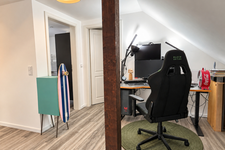 Home-Office auf der Empore