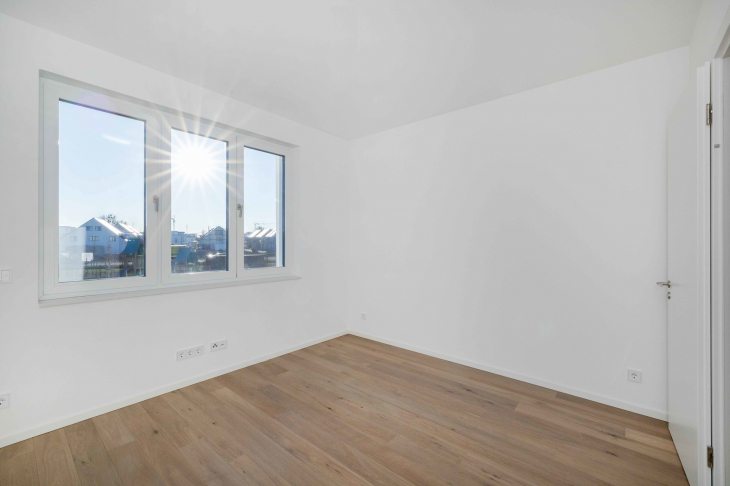 Kind 1: Tolles Zimmer mit Ausblick