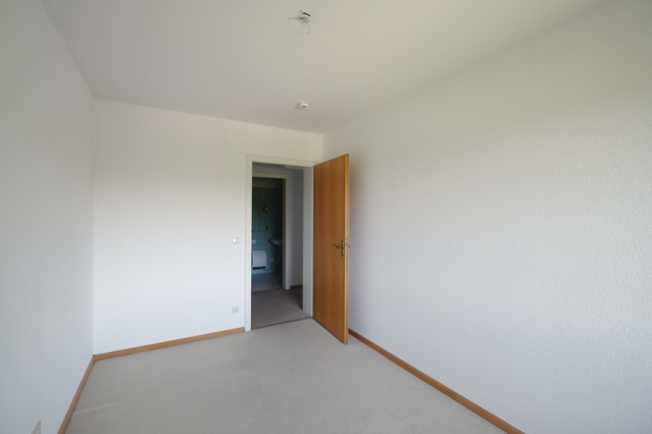Kinderzimmer od. Büro - geräumt