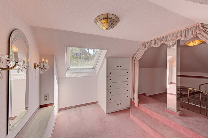 Kinderzimmer O.G.