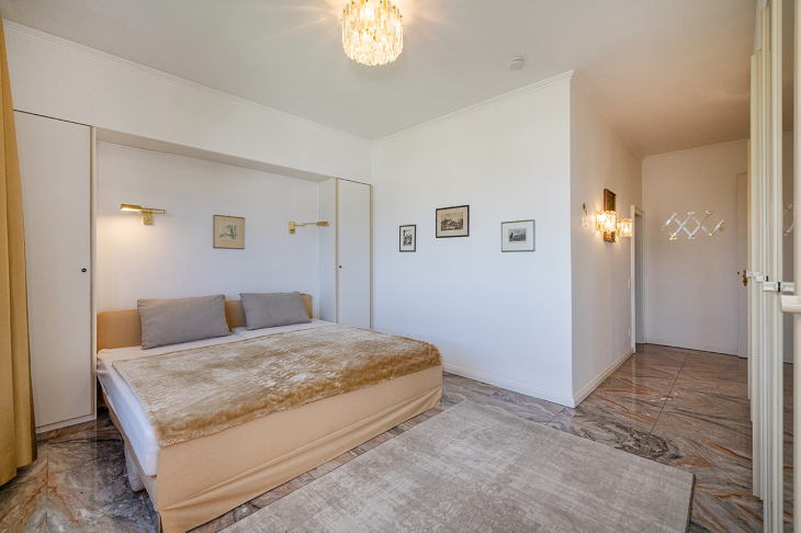 Masterbedroom